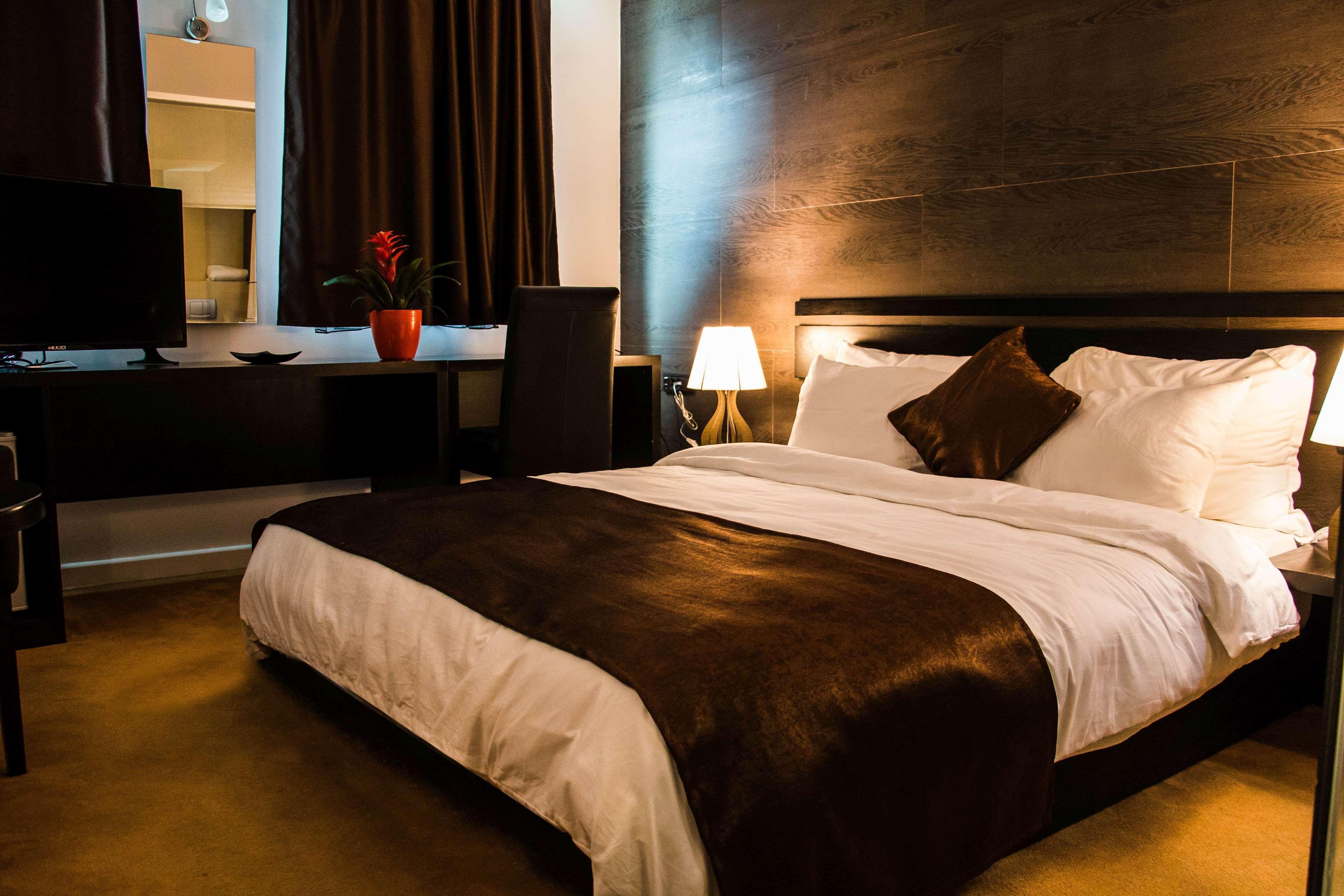 Best Western Hotel Galla Sllatine e Madhe Bagian luar foto