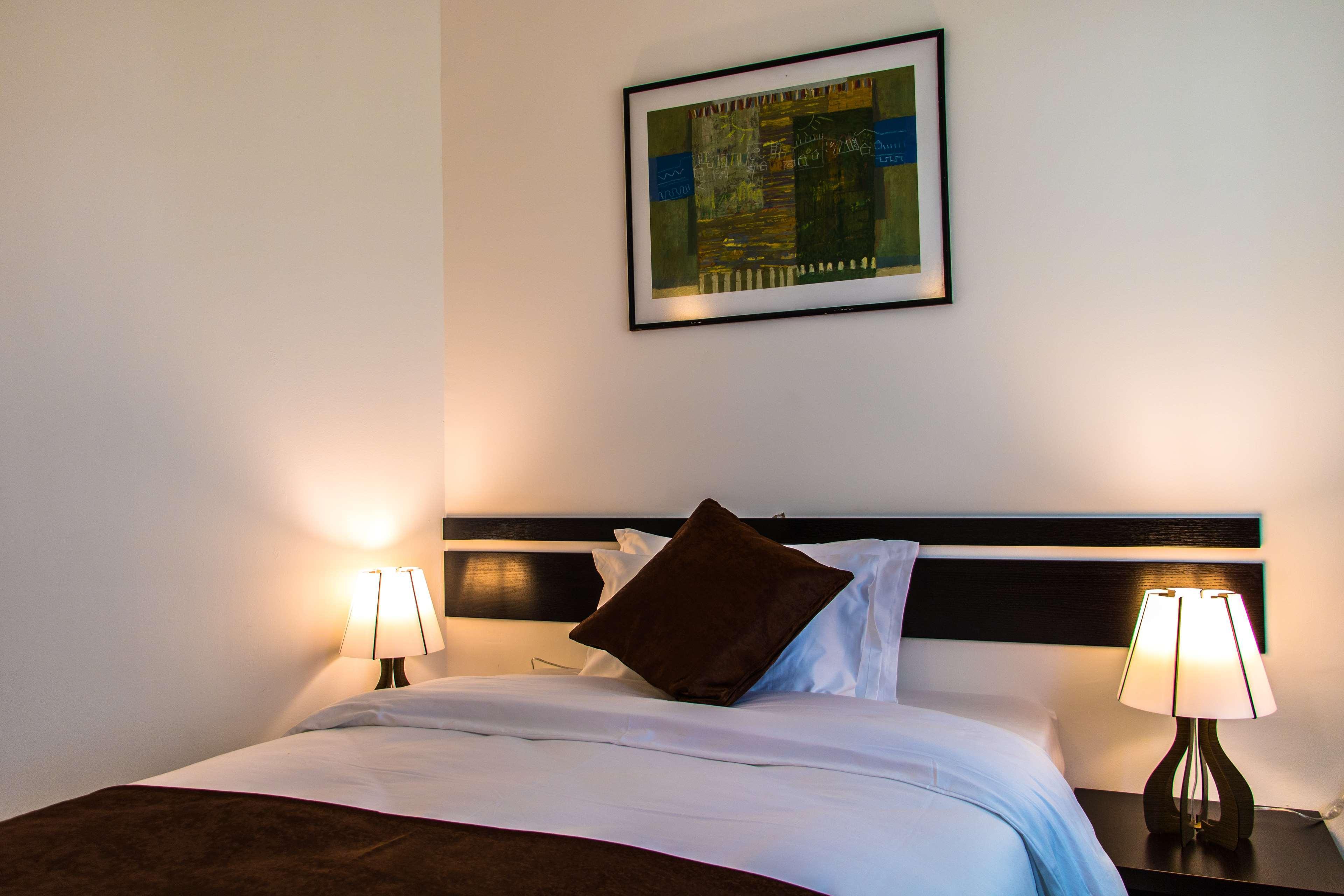 Best Western Hotel Galla Sllatine e Madhe Bagian luar foto