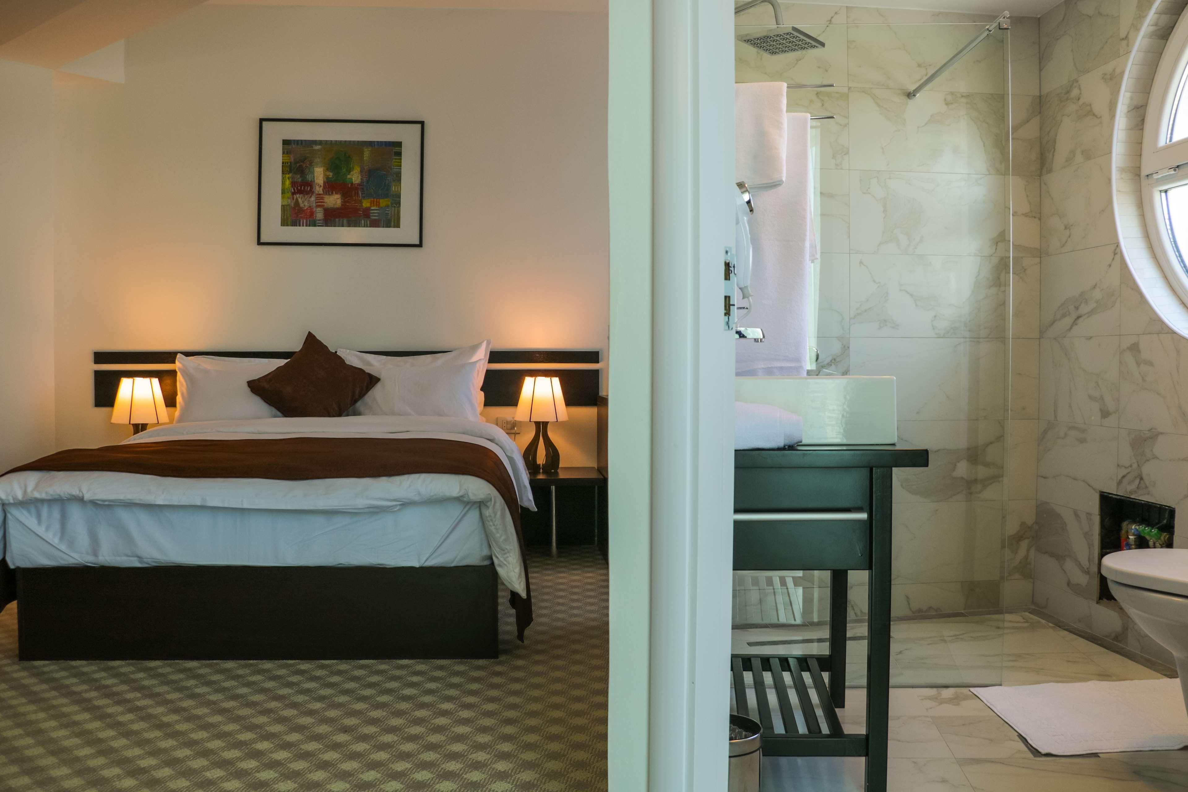 Best Western Hotel Galla Sllatine e Madhe Bagian luar foto